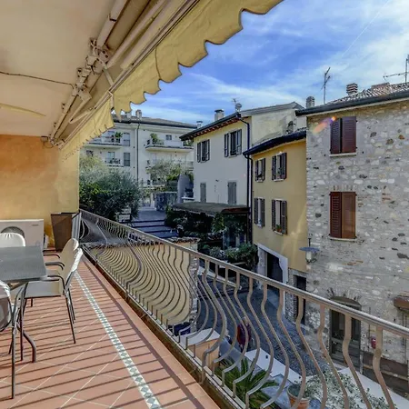 Prestige Apartment Sirmione Exterior photo